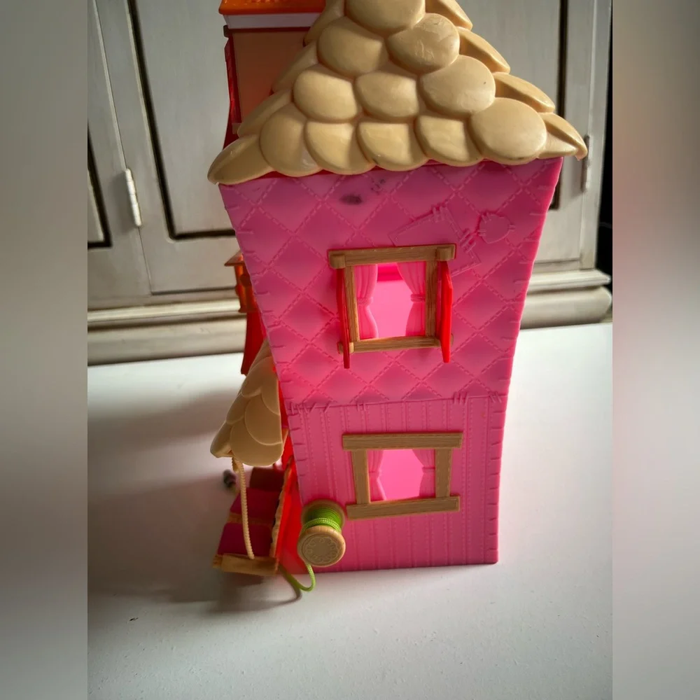 Lalaloopsy Mini Sew Sweet House 3-story playhouse pretend play preschool